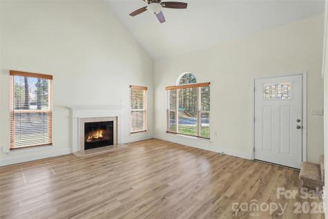 8500 Woodhill Manor Court Charlotte NC 28215