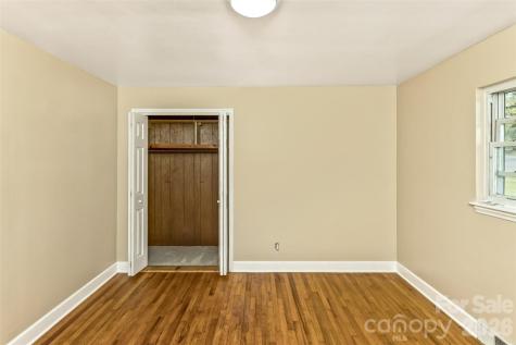 30 Valley Hill Drive Canton NC 28716