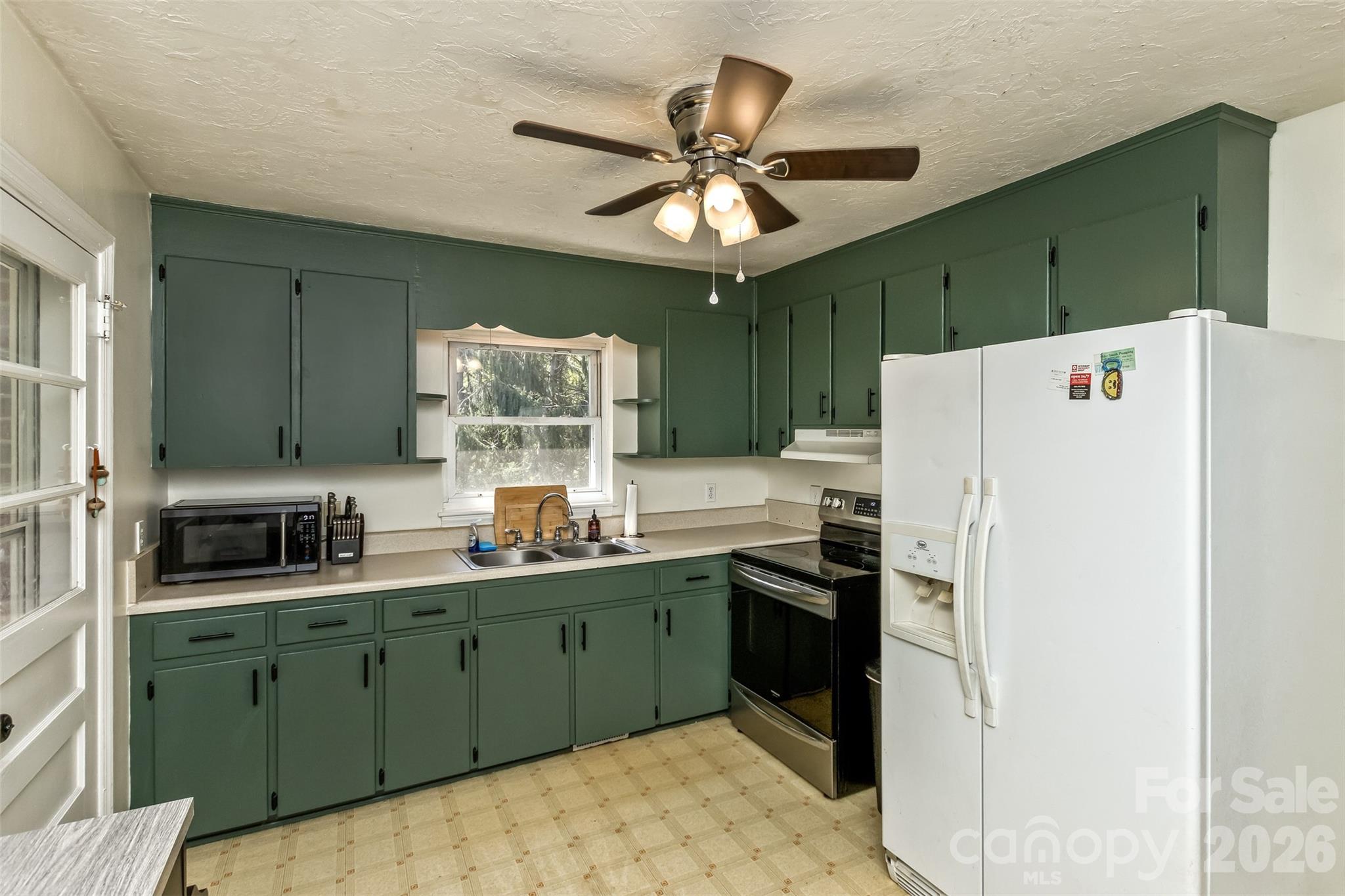 30 Valley Hill Drive Canton NC 28716