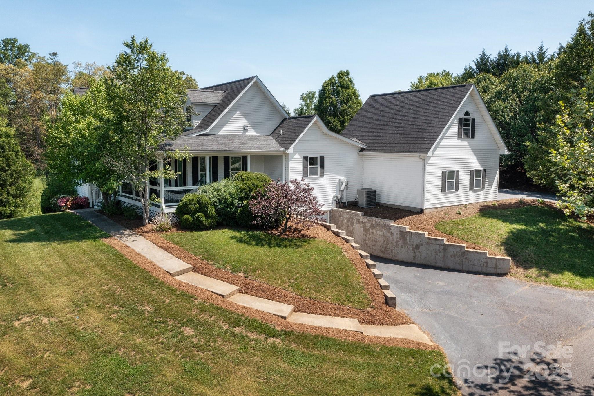 44 White Thorn Drive Alexander NC 28701