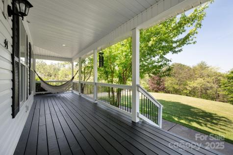 44 White Thorn Drive Alexander NC 28701