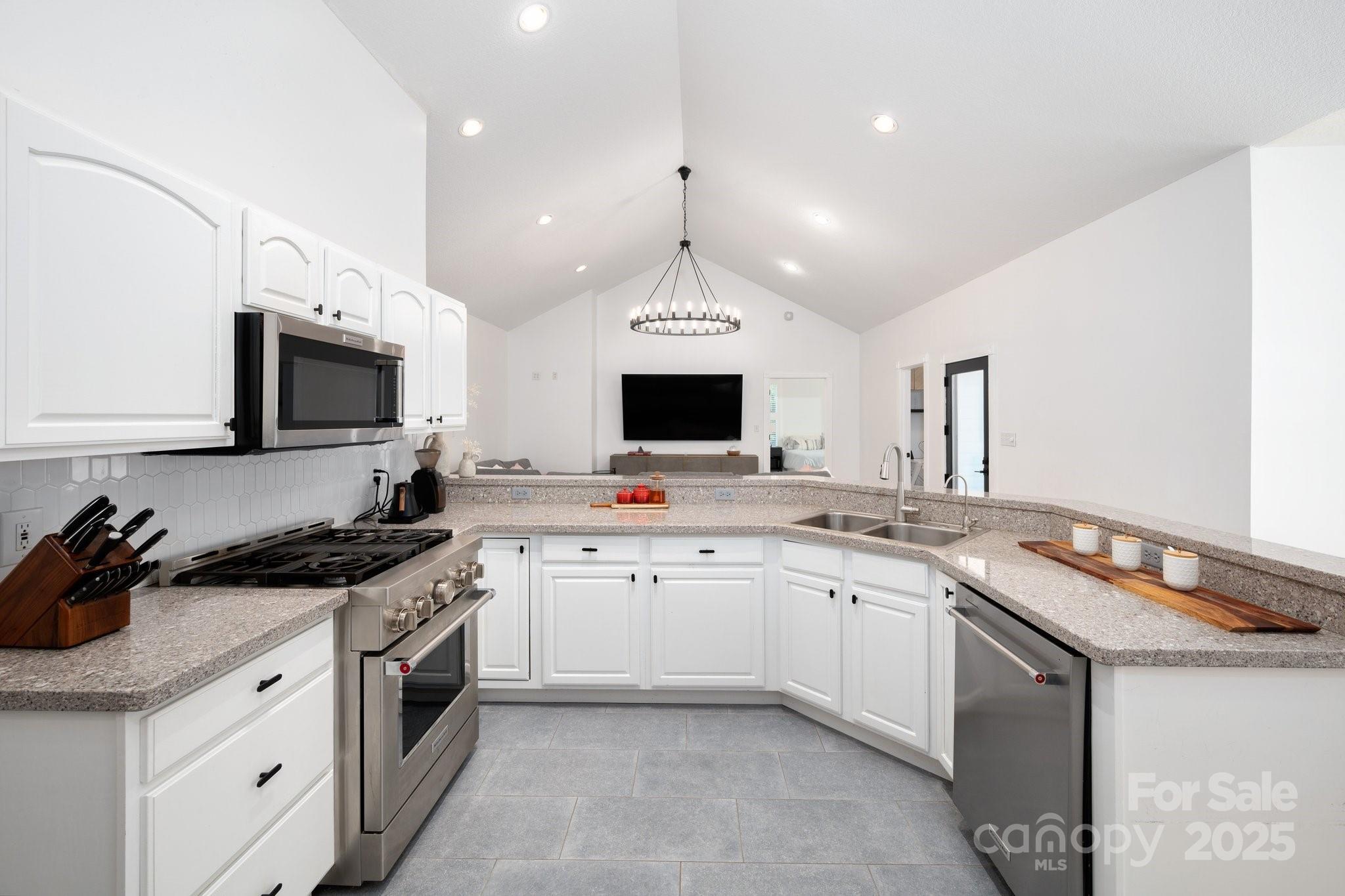 44 White Thorn Drive Alexander NC 28701