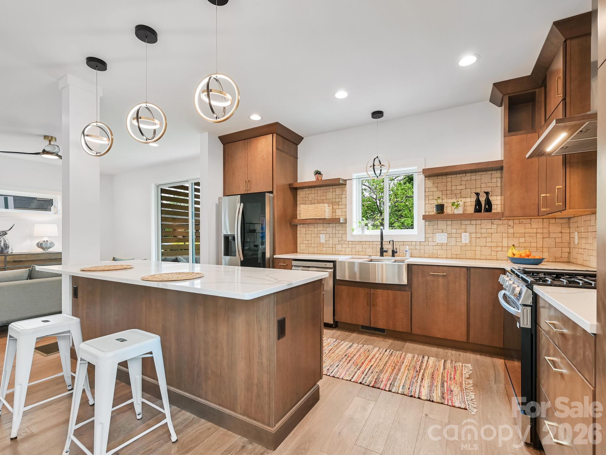 18 Sand Hill Road Asheville NC 28806