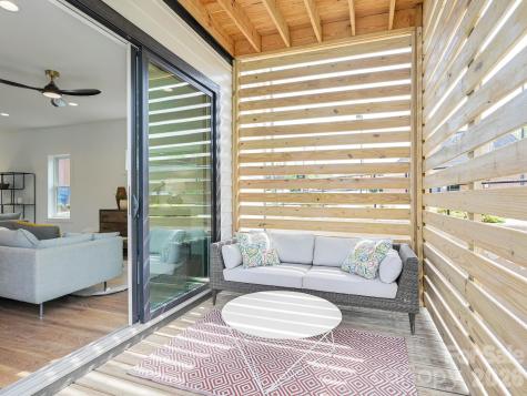 18 Sand Hill Road Asheville NC 28806
