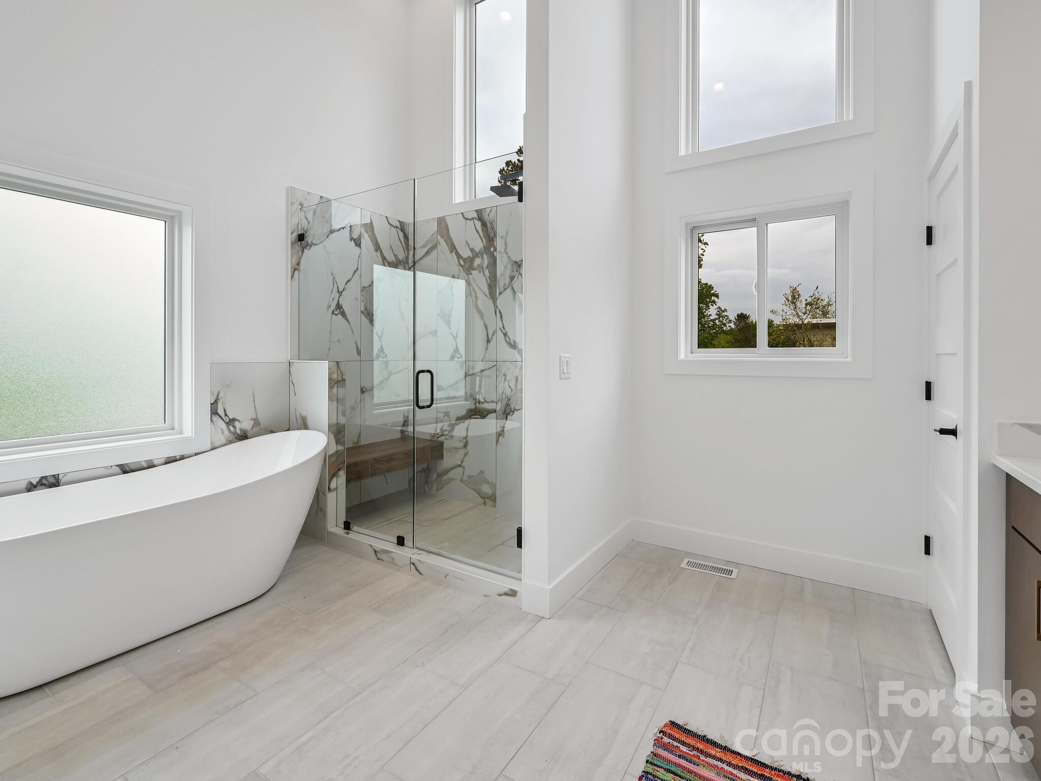 18 Sand Hill Road Asheville NC 28806