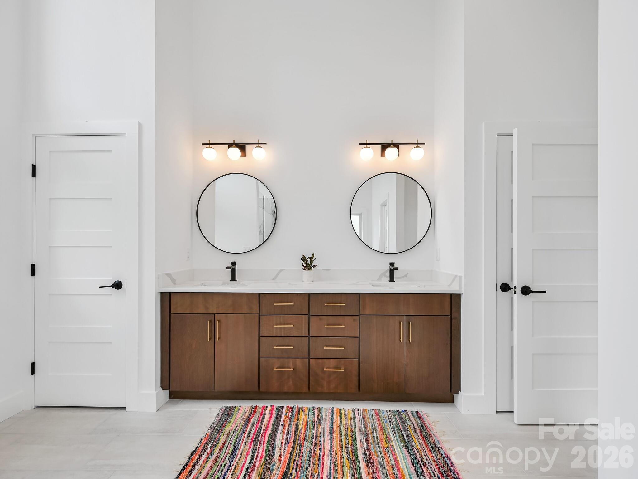 18 Sand Hill Road Asheville NC 28806