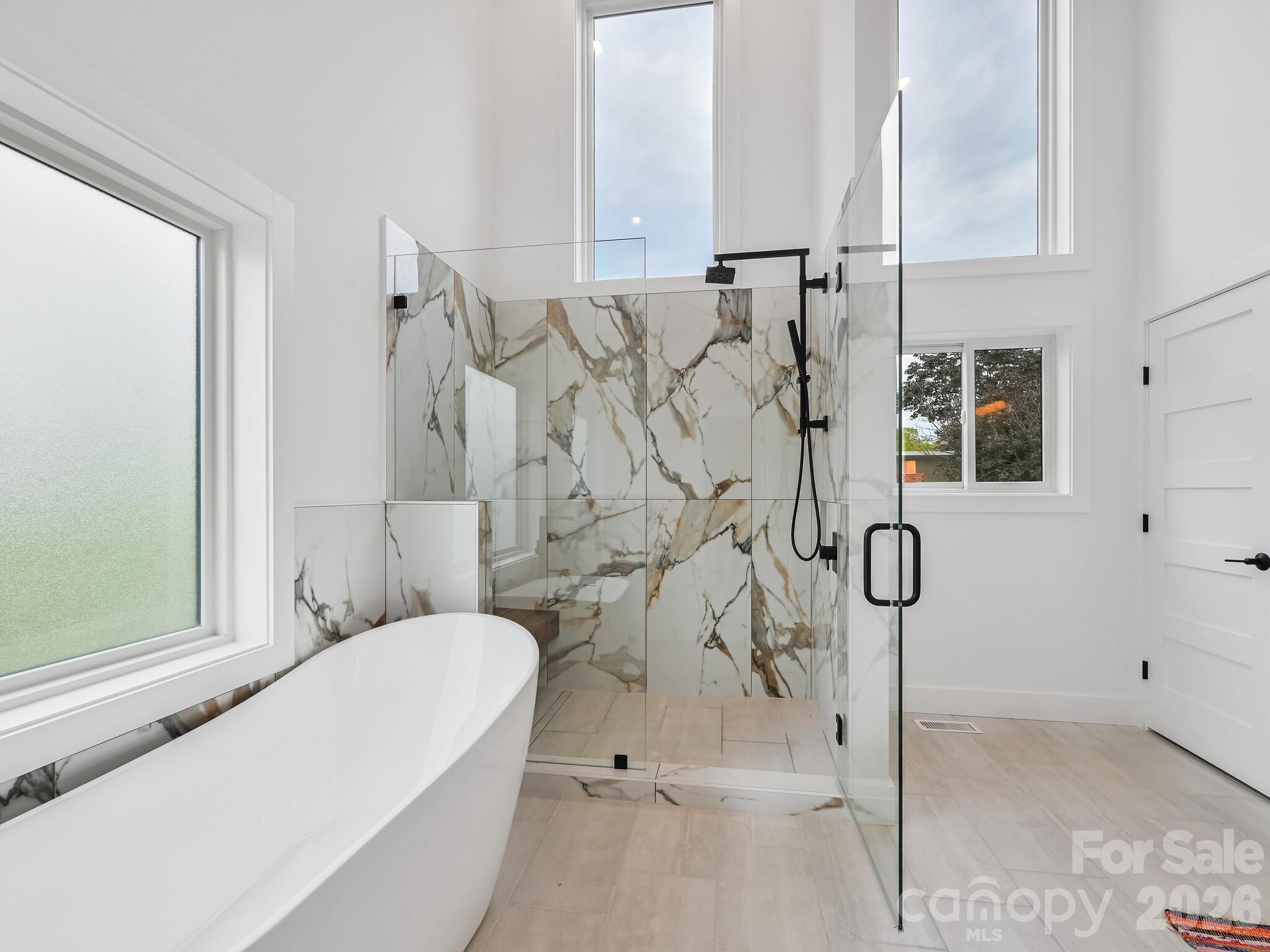 18 Sand Hill Road Asheville NC 28806