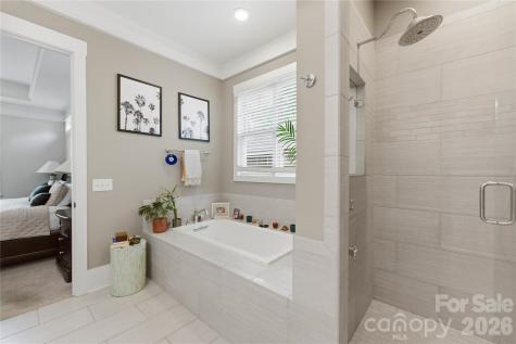 661 Ideal Way Charlotte NC 28203