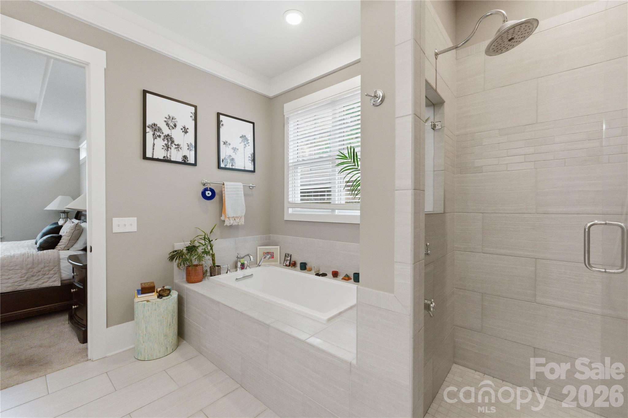 661 Ideal Way Charlotte NC 28203