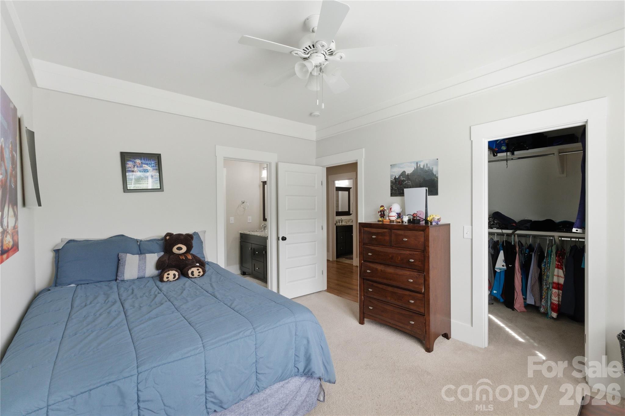 661 Ideal Way Charlotte NC 28203