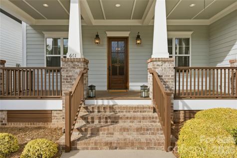 661 Ideal Way Charlotte NC 28203