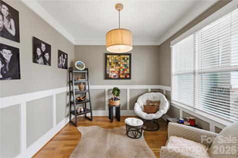 661 Ideal Way Charlotte NC 28203
