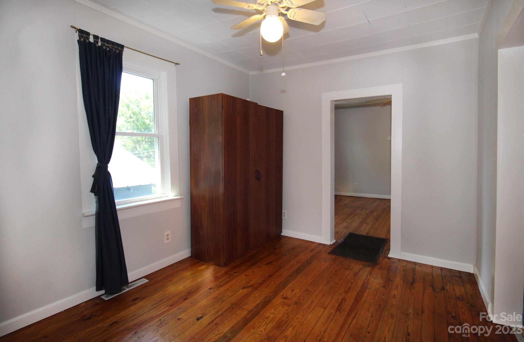 137 Winfield Street Canton NC 28716
