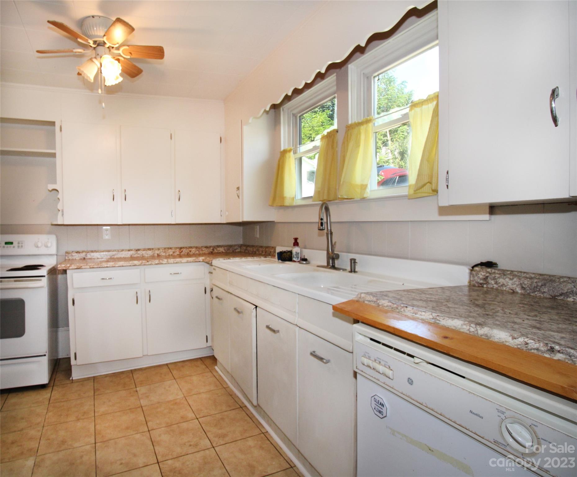 137 Winfield Street Canton NC 28716
