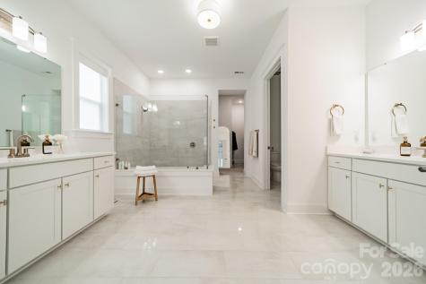1402 Encore Lane Waxhaw NC 28173
