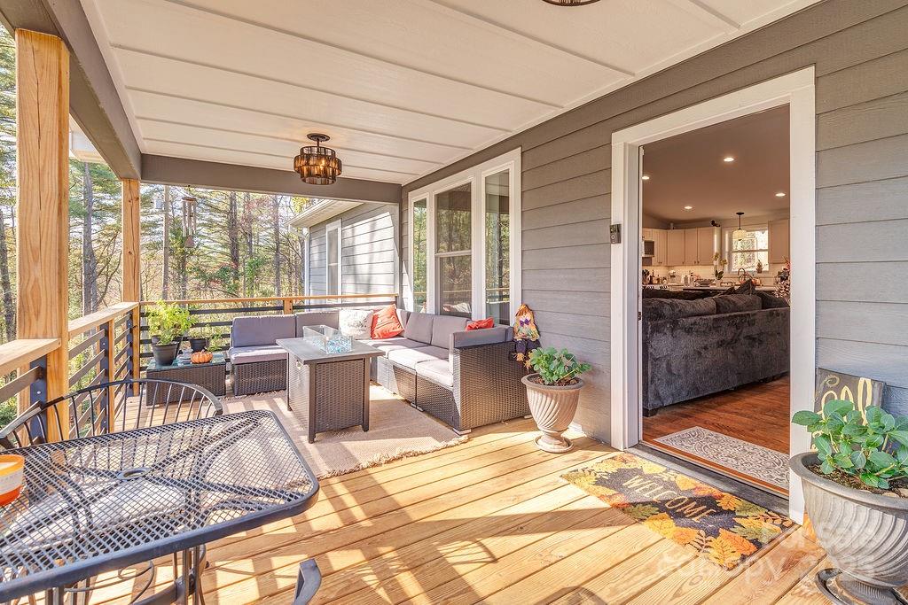 15 Edmond Woods Place Fairview NC 28730