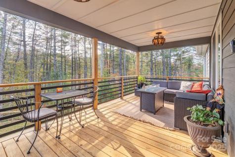 15 Edmond Woods Place Fairview NC 28730