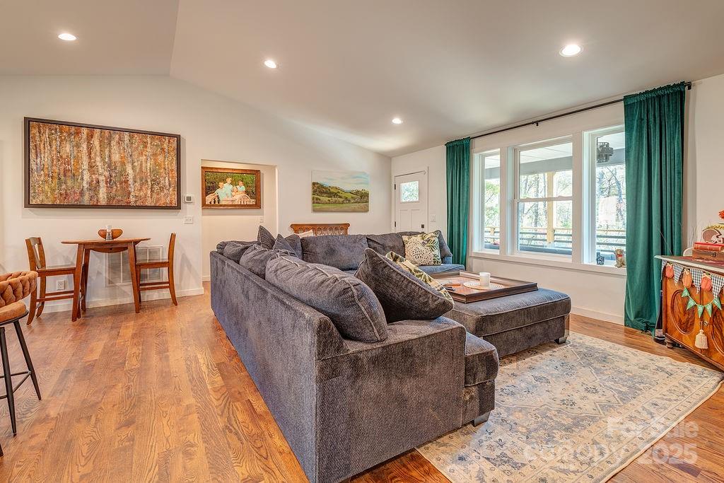 15 Edmond Woods Place Fairview NC 28730