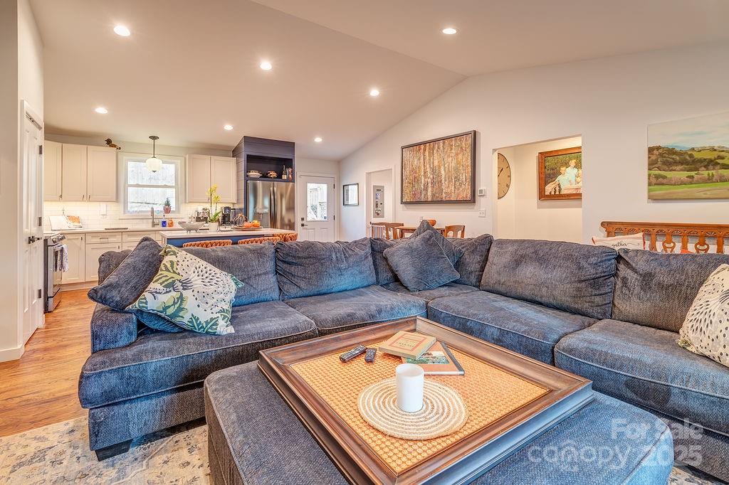 15 Edmond Woods Place Fairview NC 28730