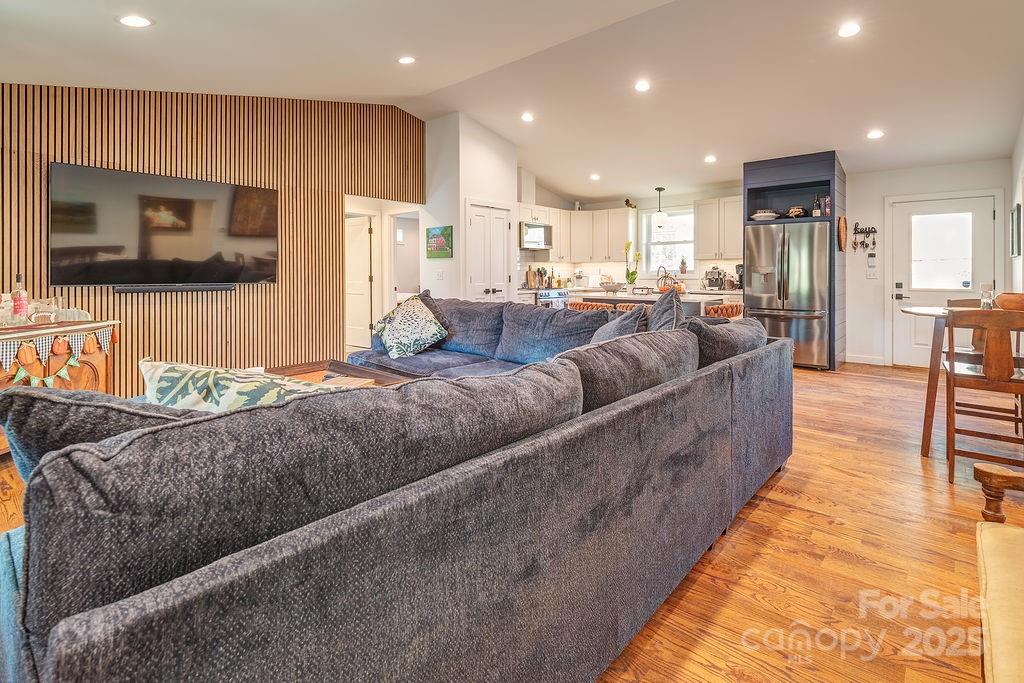 15 Edmond Woods Place Fairview NC 28730