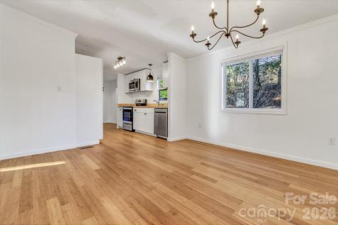 118 Heather Drive Asheville NC 28806