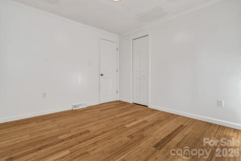 118 Heather Drive Asheville NC 28806