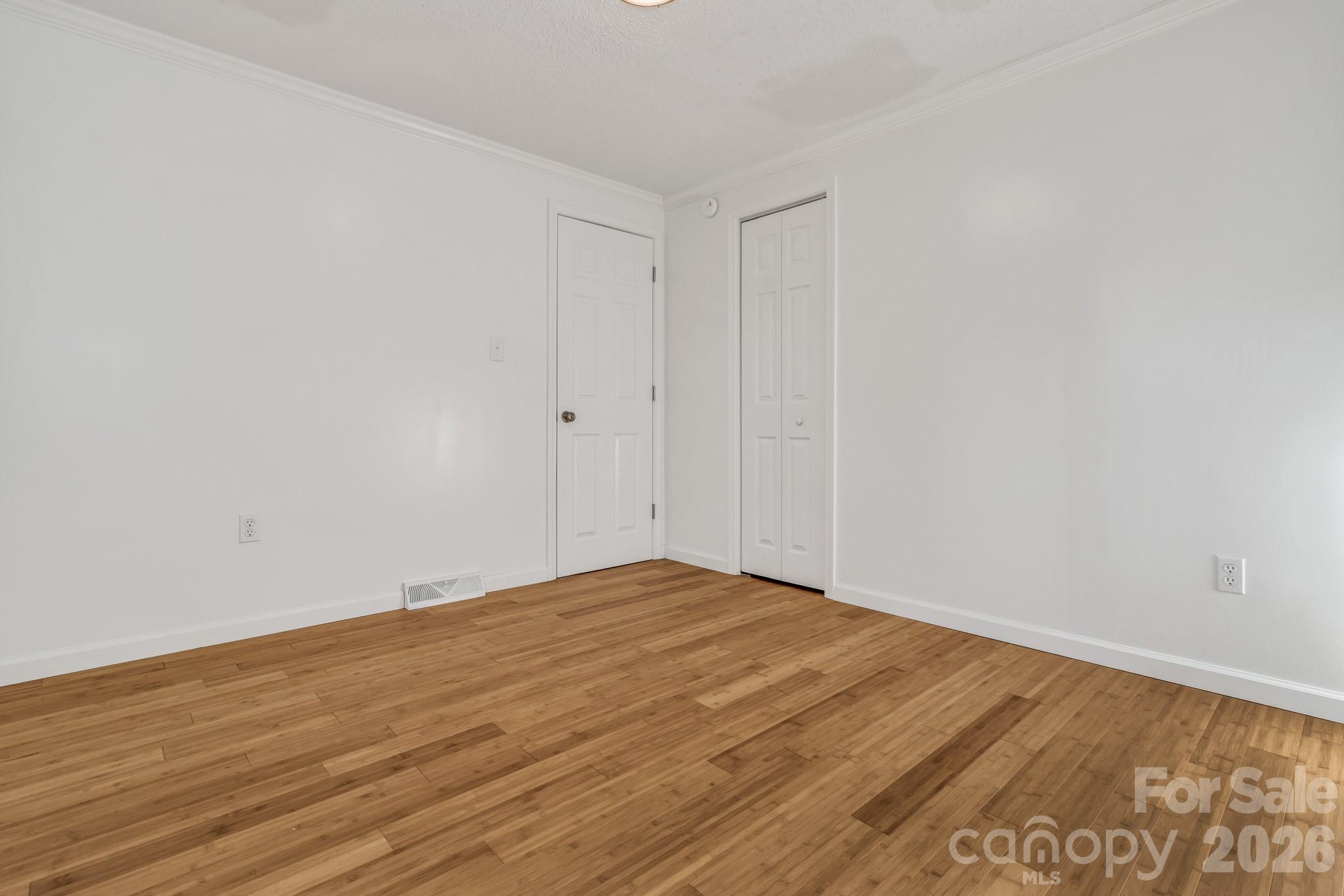 118 Heather Drive Asheville NC 28806