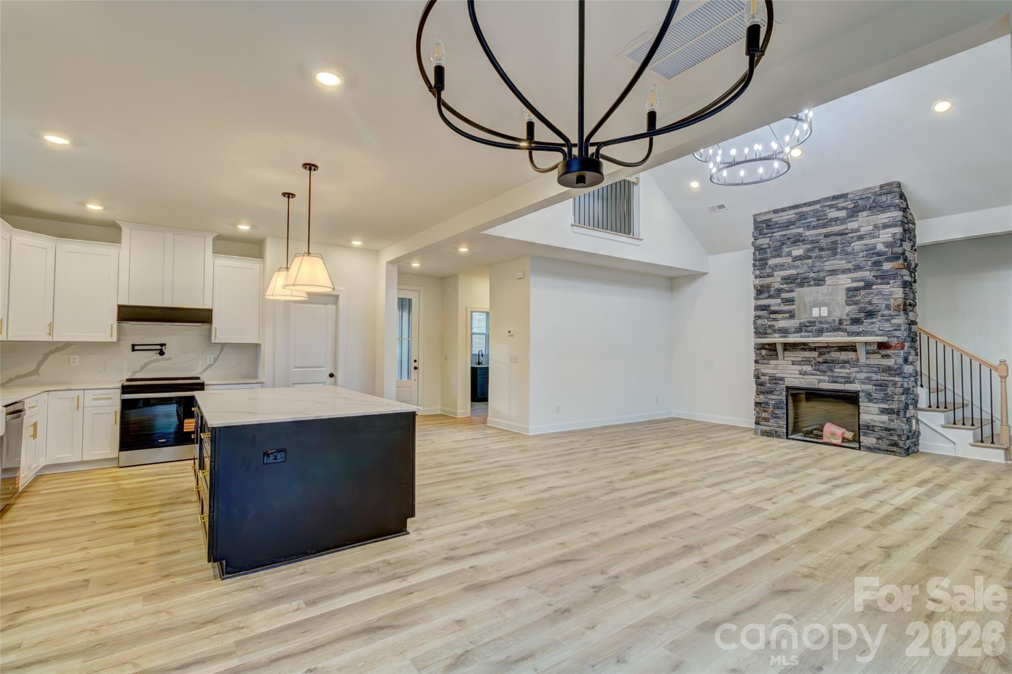 1041 Harrogate Drive Bessemer City NC 28016