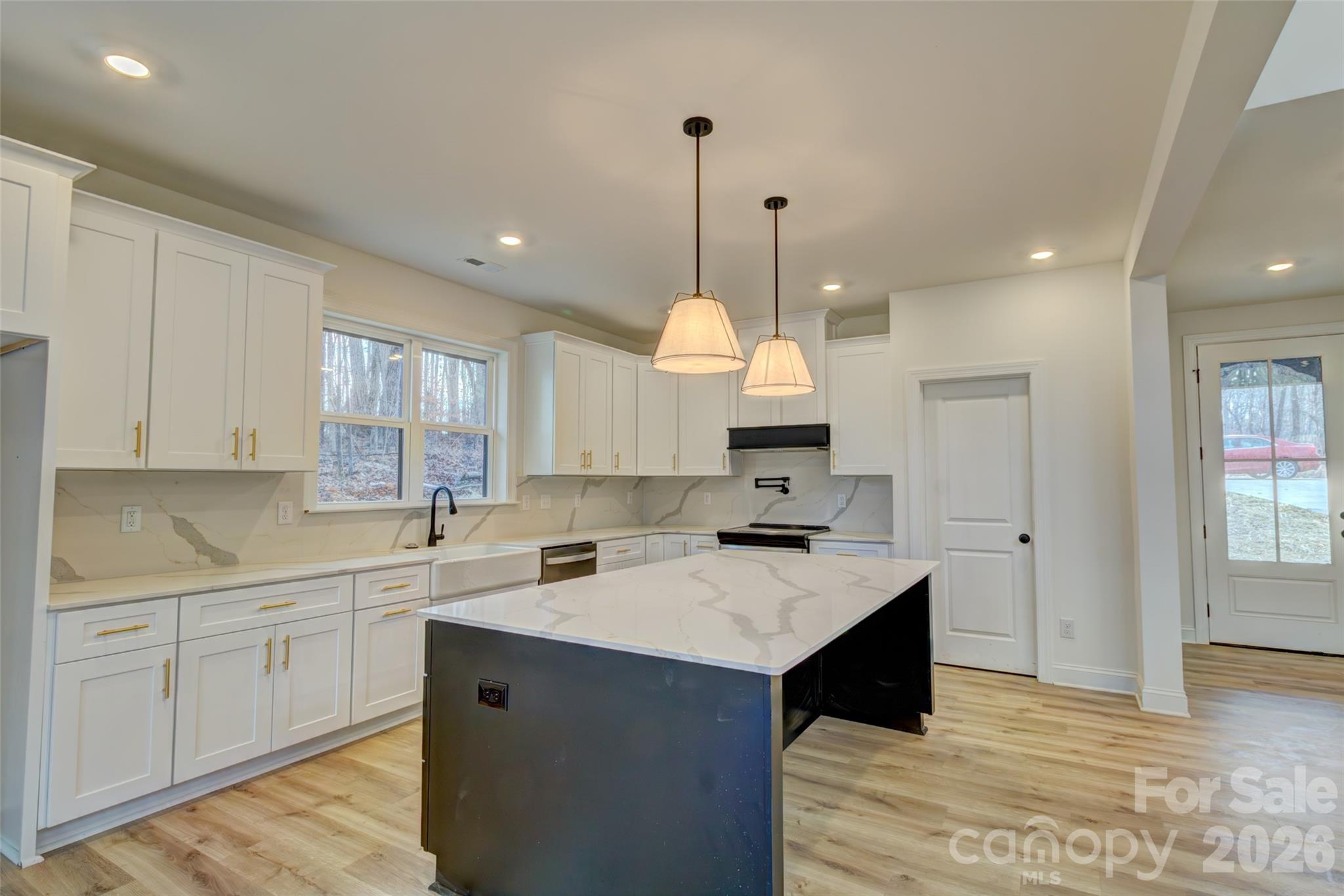 1041 Harrogate Drive Bessemer City NC 28016