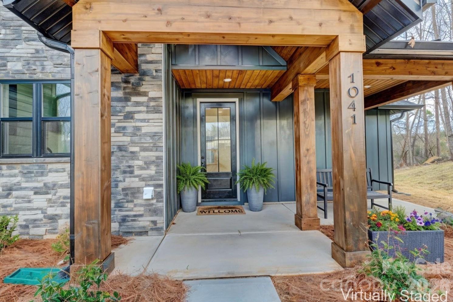 1041 Harrogate Drive Bessemer City NC 28016