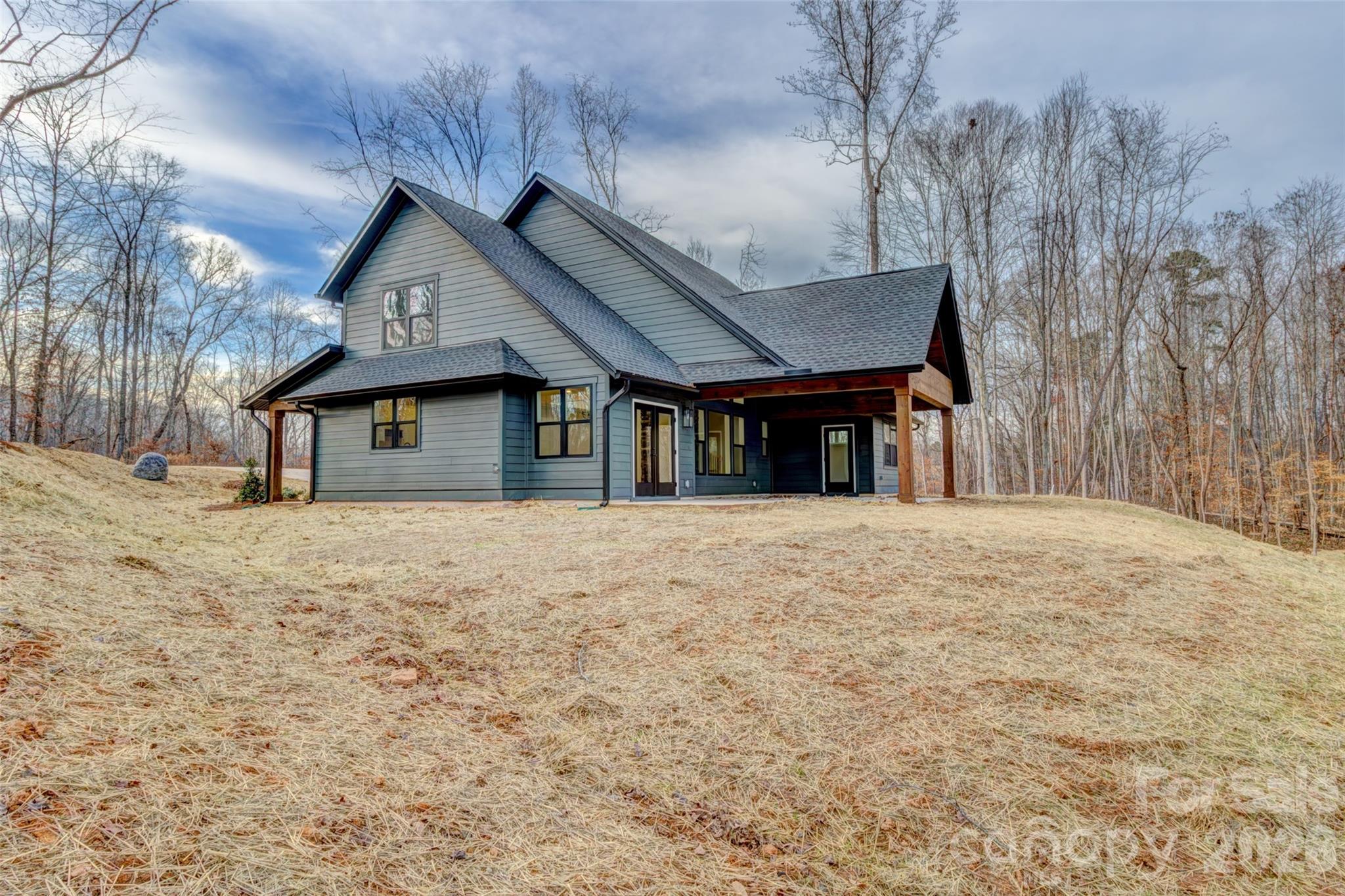 1041 Harrogate Drive Bessemer City NC 28016