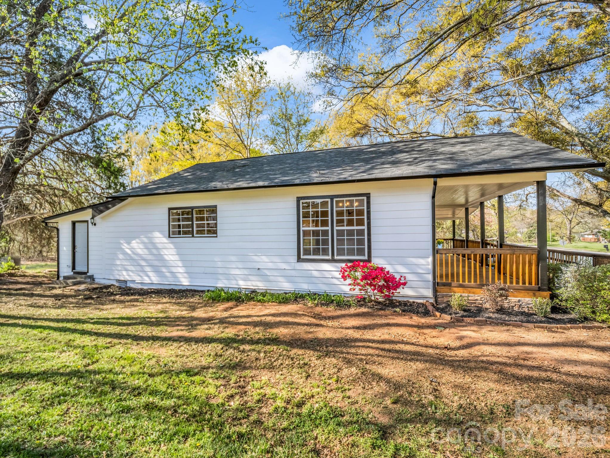 109 Nc 120 Highway Mooresboro NC 28114