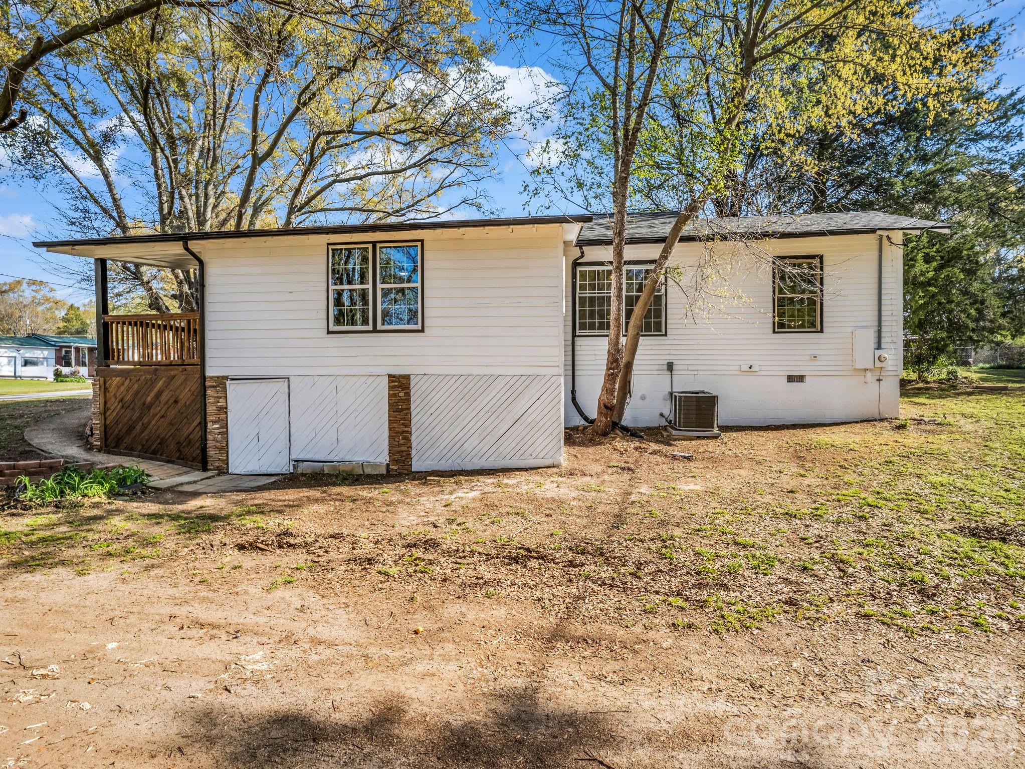 109 Nc 120 Highway Mooresboro NC 28114