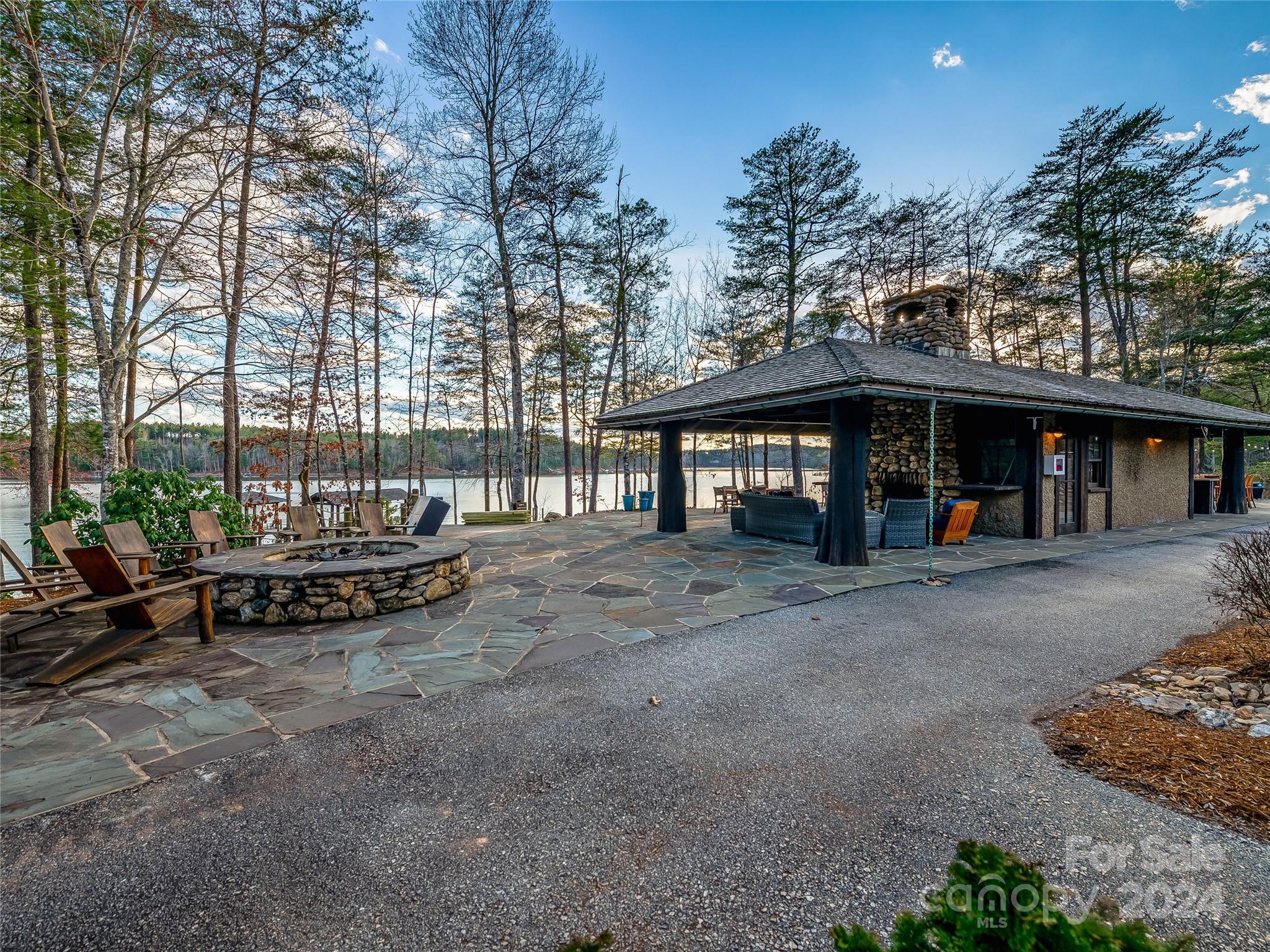 2300 Obeth Road Nebo NC 28761