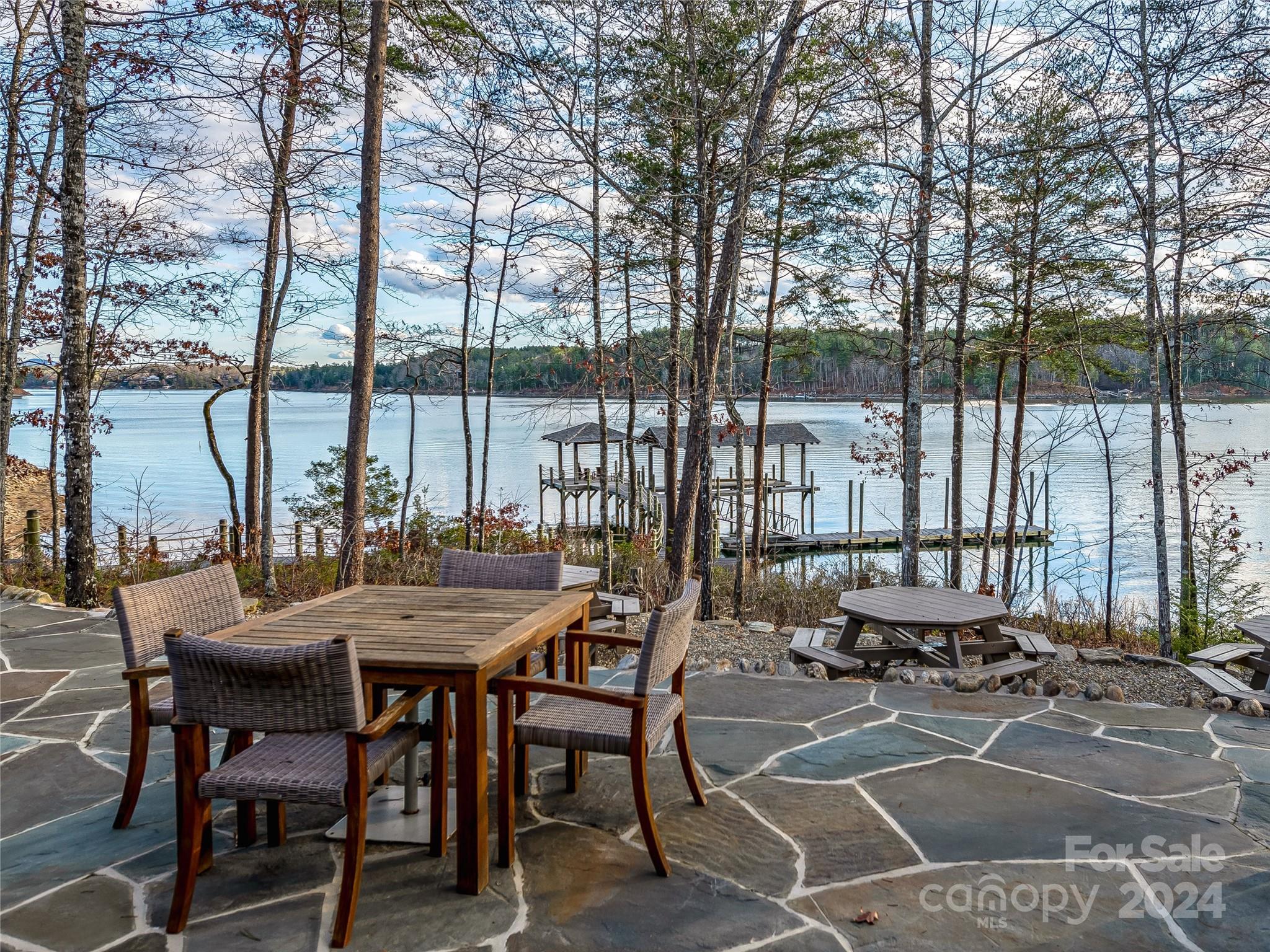 2300 Obeth Road Nebo NC 28761