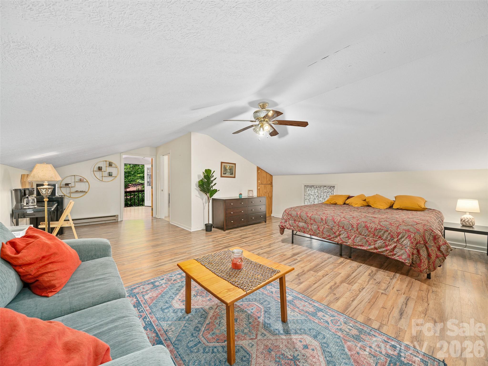 137 Mountain Farm Road Burnsville NC 28714