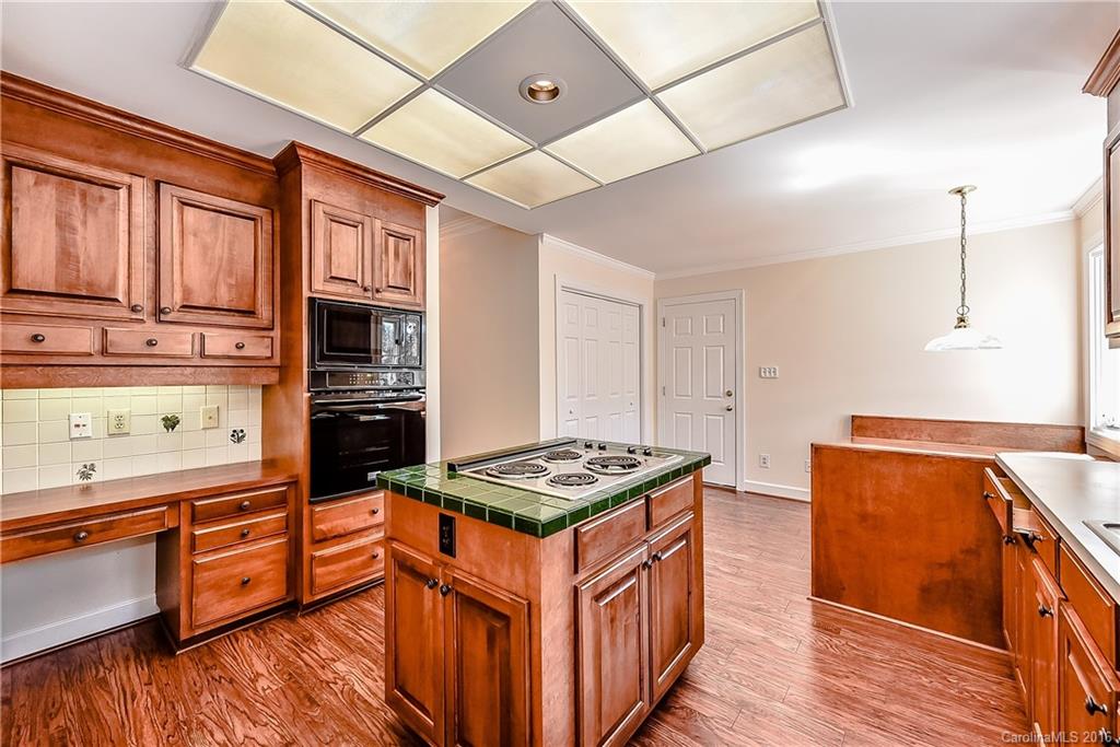 6700 Mahogany Woods Drive Charlotte NC 28210