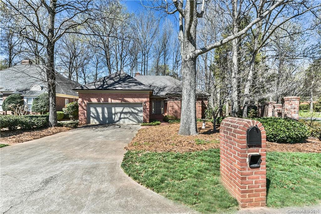 6700 Mahogany Woods Drive Charlotte NC 28210