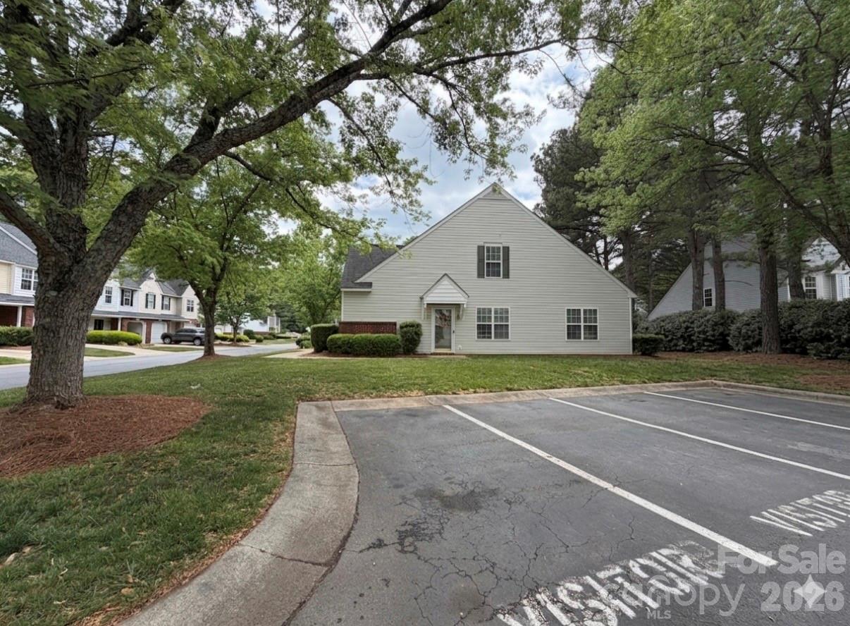 10206 University Park Lane Charlotte NC 28213