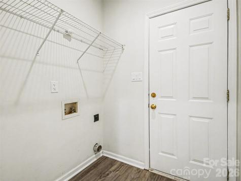 12548 Panthersville Drive Charlotte NC 28269