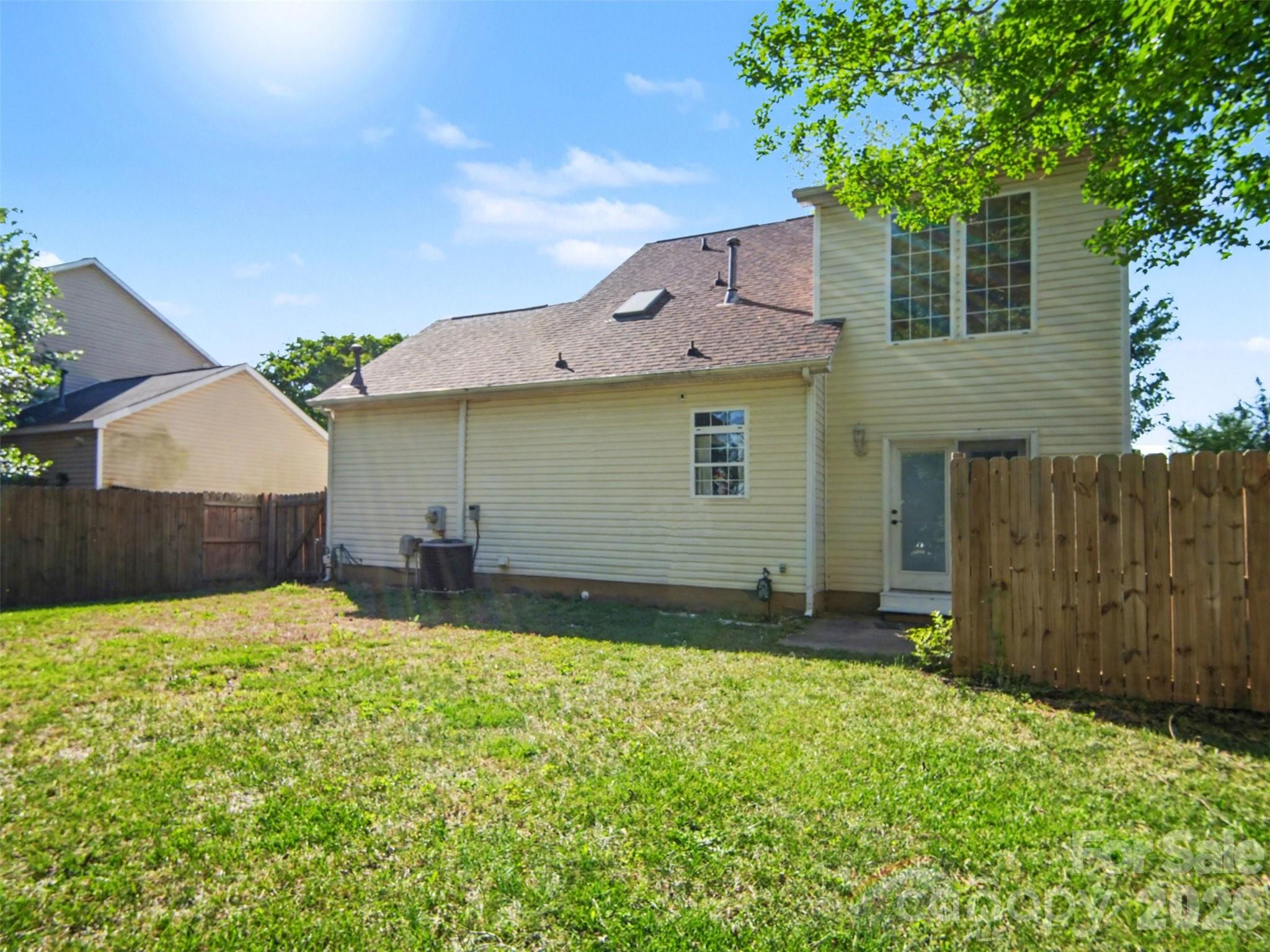 12548 Panthersville Drive Charlotte NC 28269