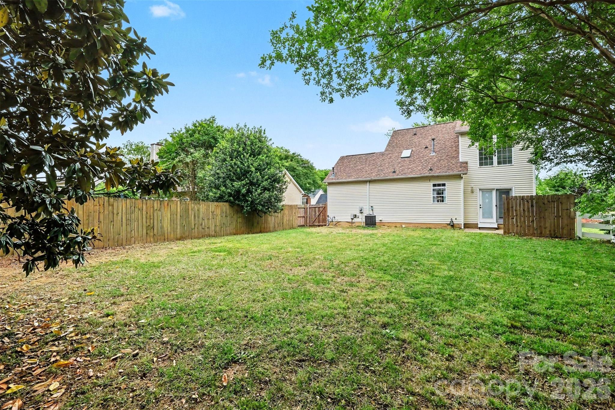 12548 Panthersville Drive Charlotte NC 28269