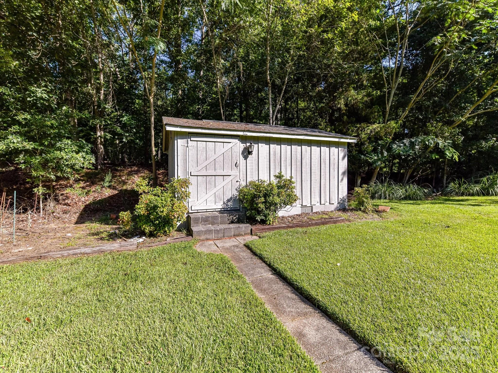 23353 Lake Tillery Road Albemarle NC 28001