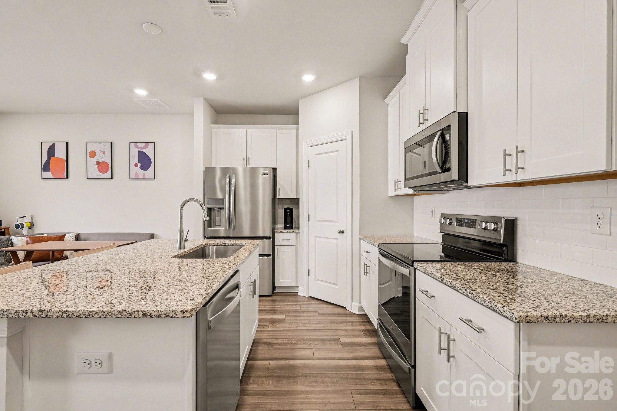 2207 Belterra Drive Charlotte NC 28216