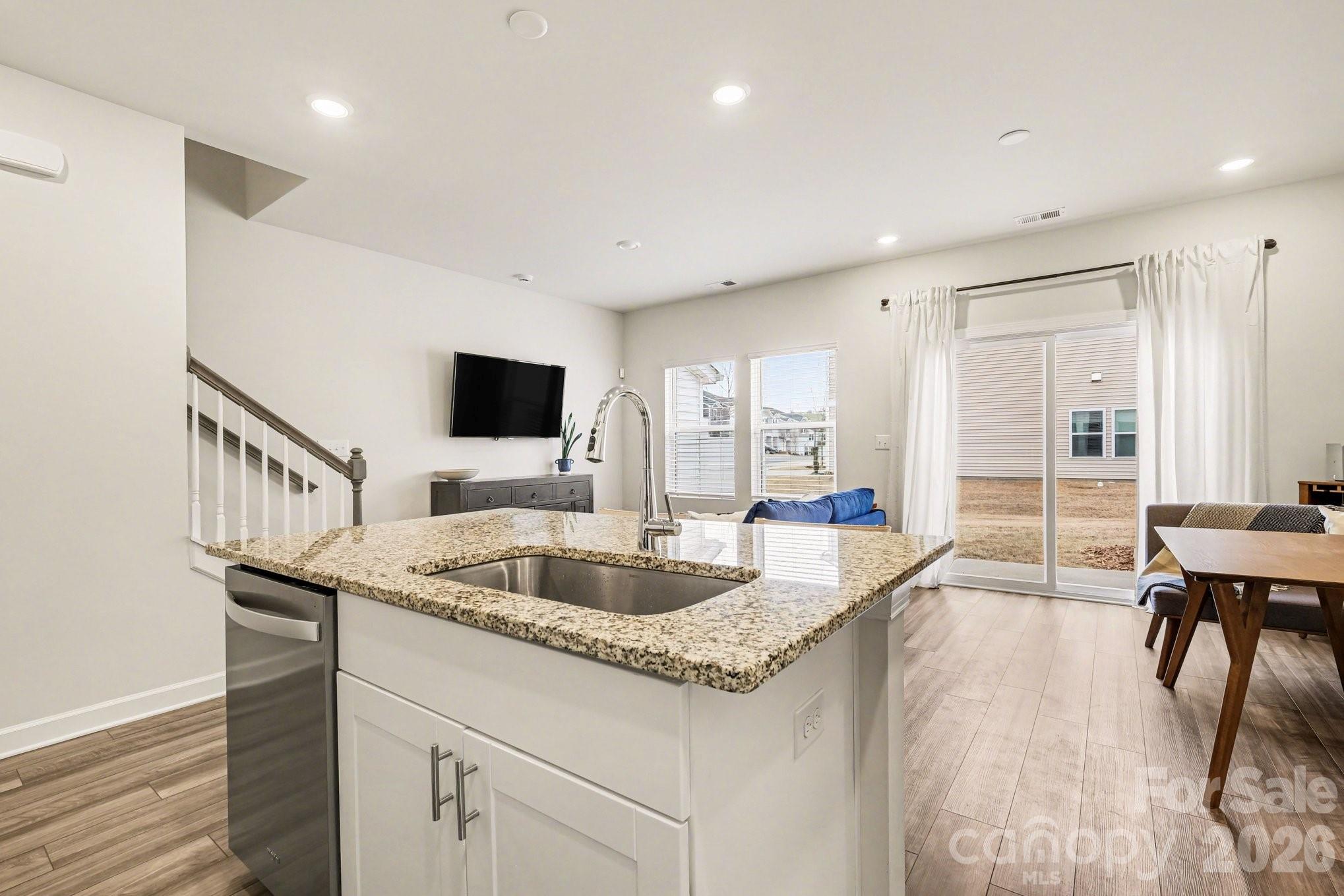 2207 Belterra Drive Charlotte NC 28216