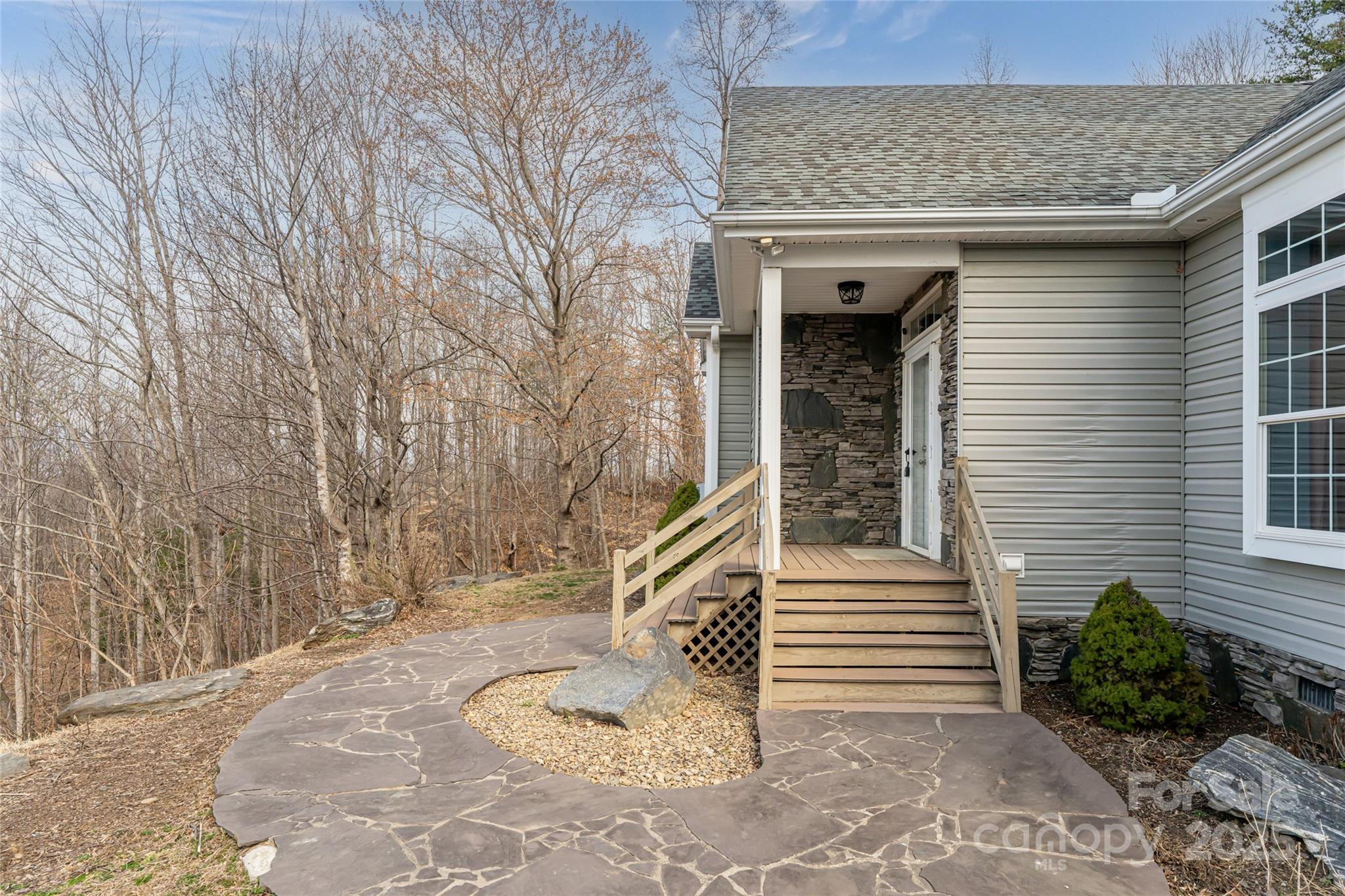 837 California Avenue Marion NC 28752