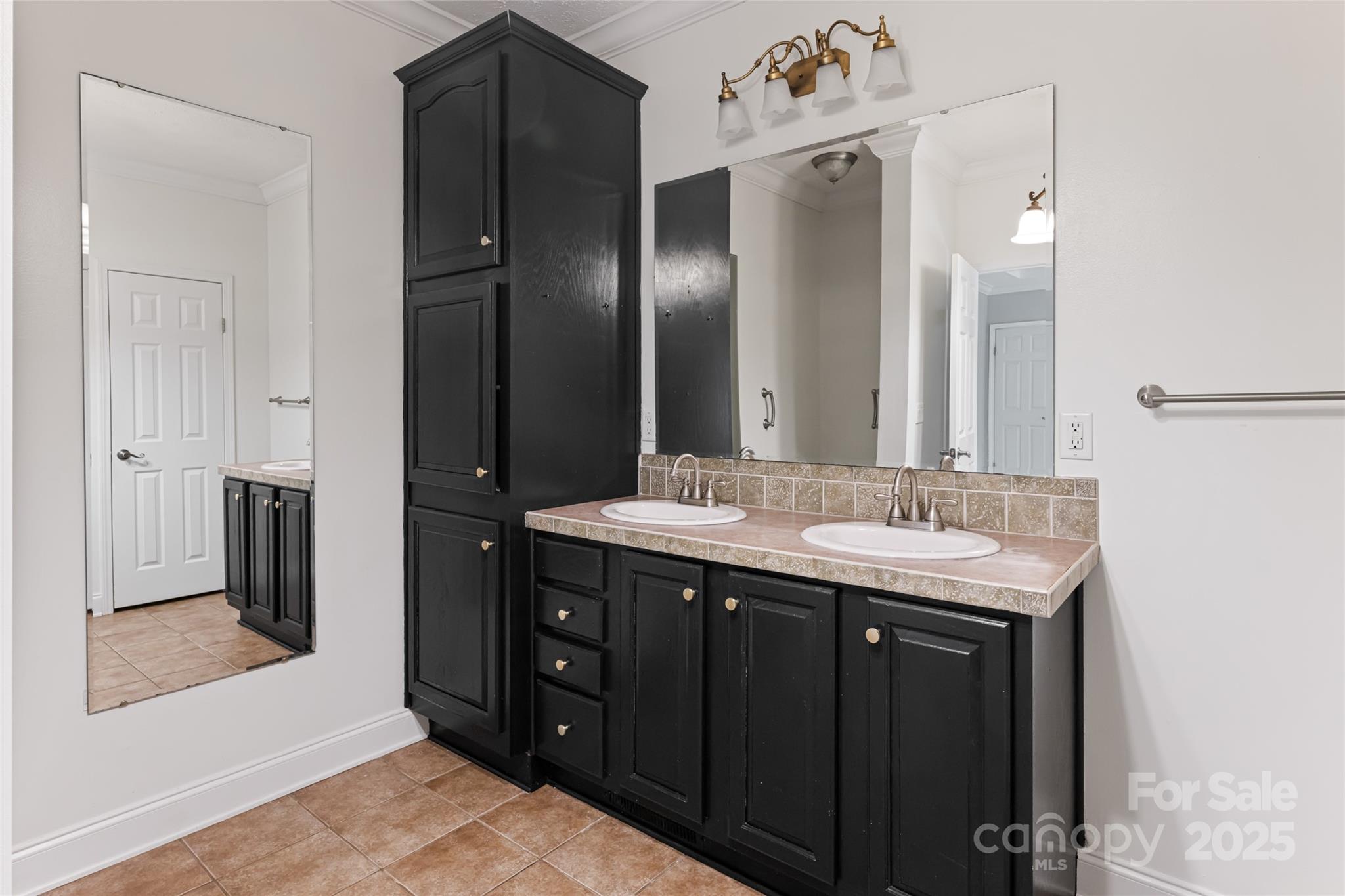 837 California Avenue Marion NC 28752