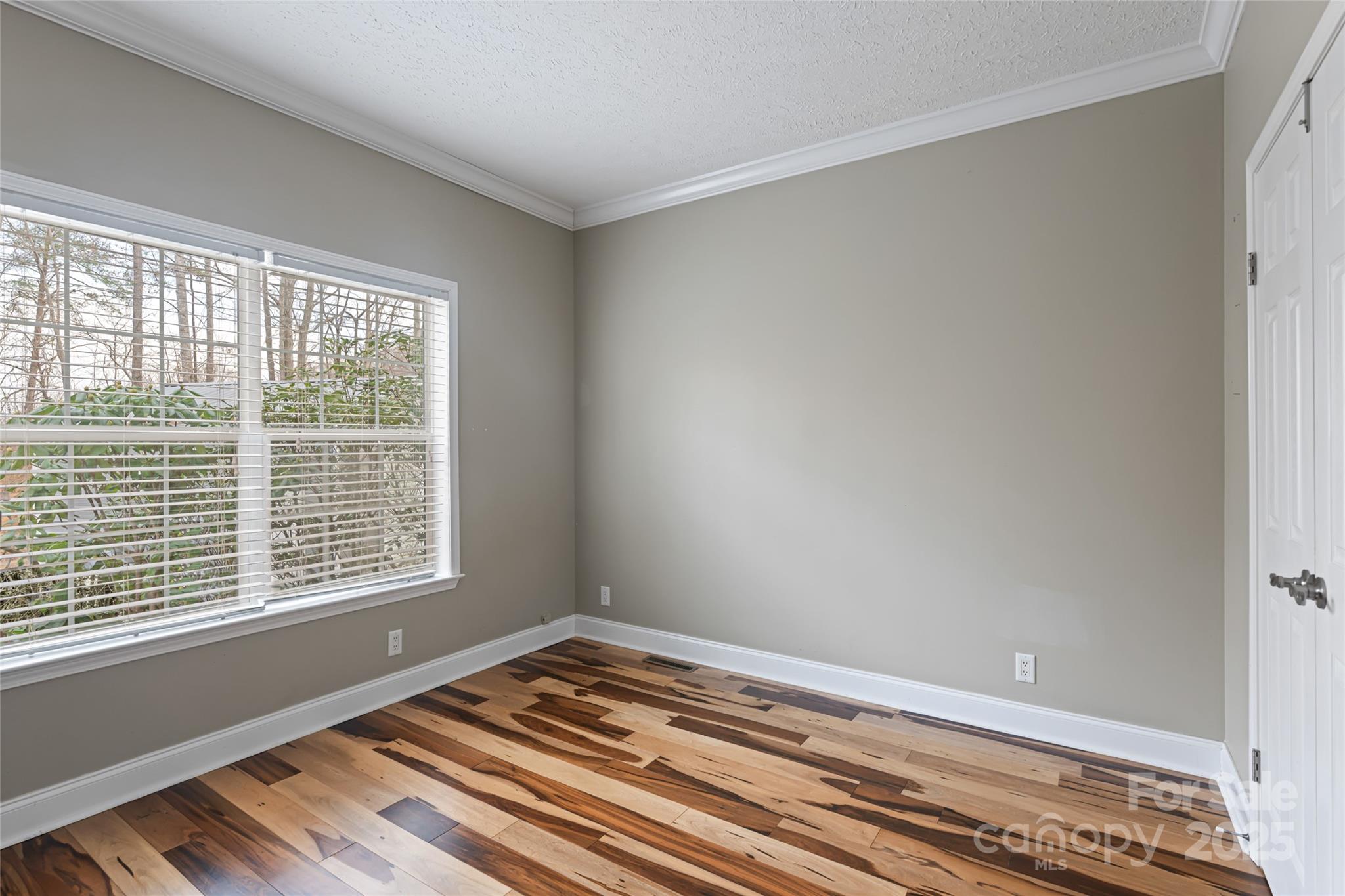 837 California Avenue Marion NC 28752