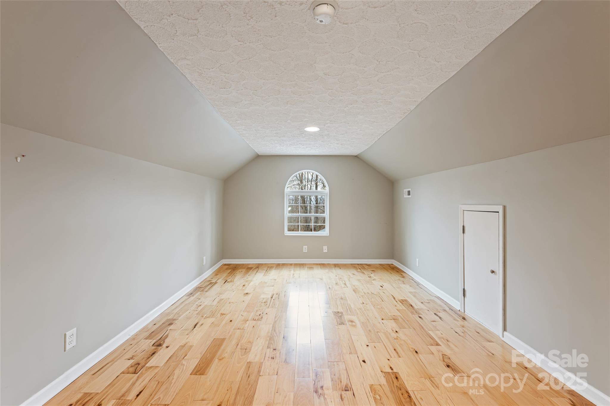 837 California Avenue Marion NC 28752