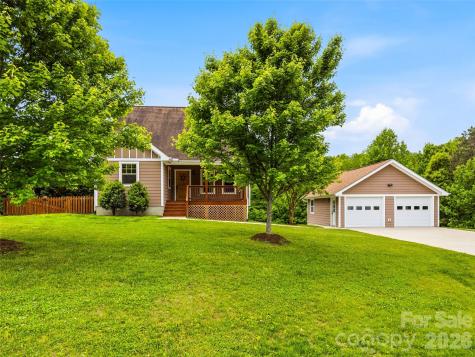 235 Hidden Knoll Drive Hendersonville NC 28792